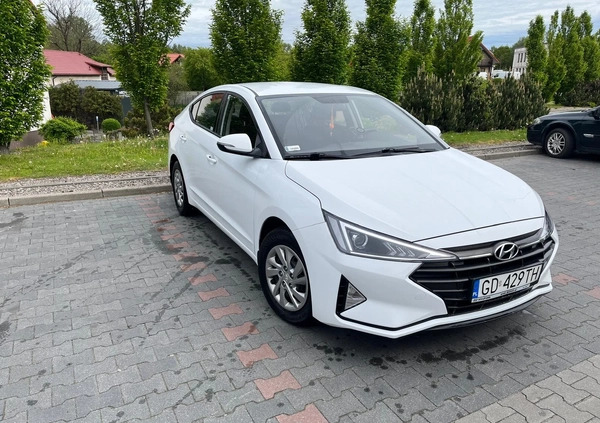 Hyundai Elantra cena 59900 przebieg: 69000, rok produkcji 2019 z Gdańsk małe 301